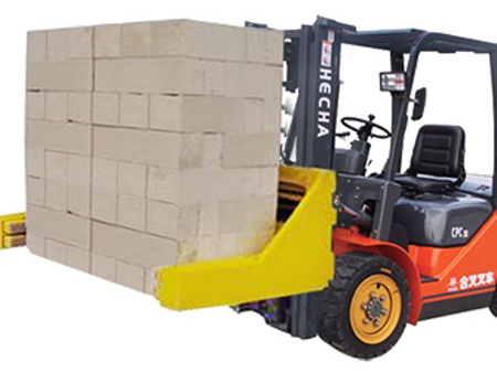 bricks forklift with clamp
